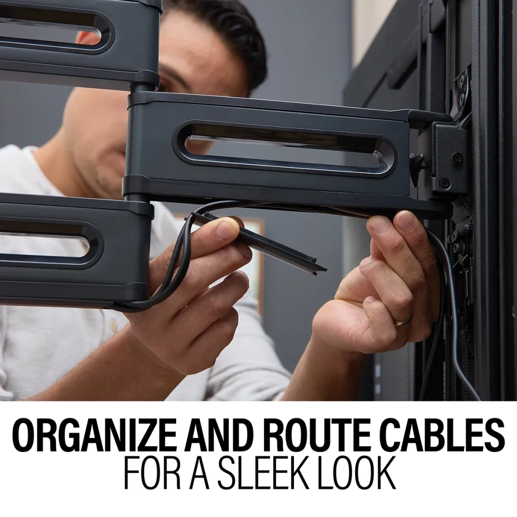 BMF522, Organize and hide cables for a sleek look